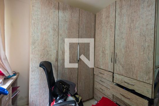Quarto 1 de apartamento à venda com 2 quartos, 70m² em Cavalhada, Porto Alegre