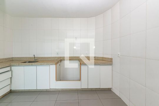 Cozinha de apartamento para alugar com 4 quartos, 120m² em Gutierrez, Belo Horizonte