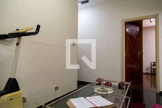 Hall dos Quartos de casa para alugar com 3 quartos, 200m² em Vila Paulista, São Paulo
