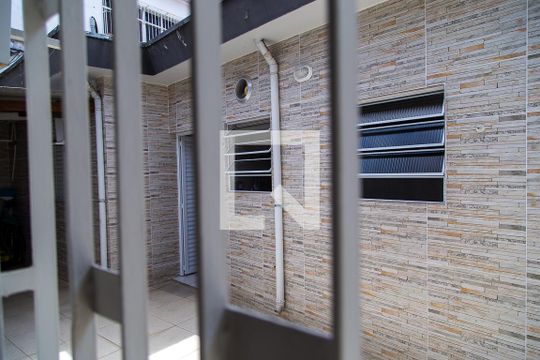 Vista do Quarto 2 de casa para alugar com 3 quartos, 200m² em Vila Paulista, São Paulo