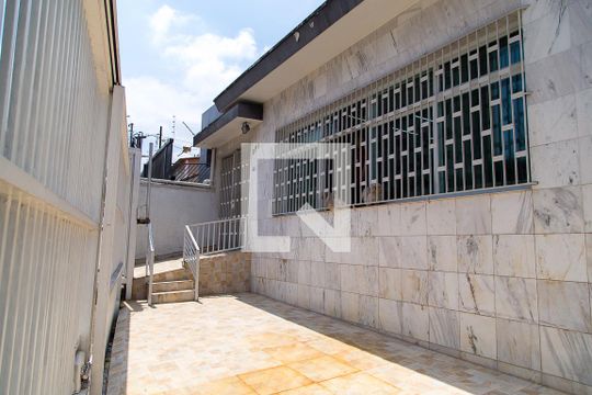 Garagem de casa para alugar com 3 quartos, 200m² em Vila Paulista, São Paulo