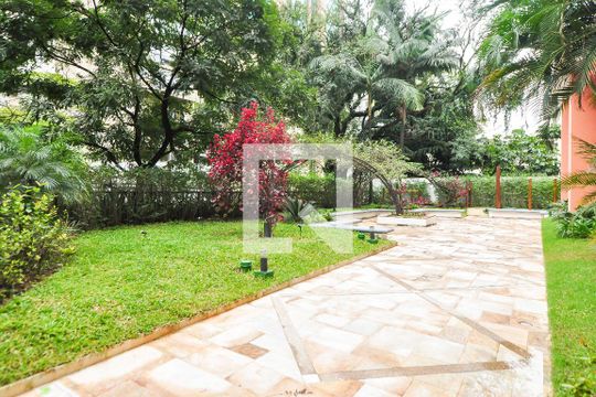 Área comum - Jardim de apartamento à venda com 3 quartos, 131m² em Jardim Paulista, São Paulo