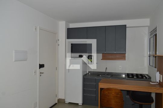 Apartamento à venda com 1 quarto, 27m² em Sé, São Paulo