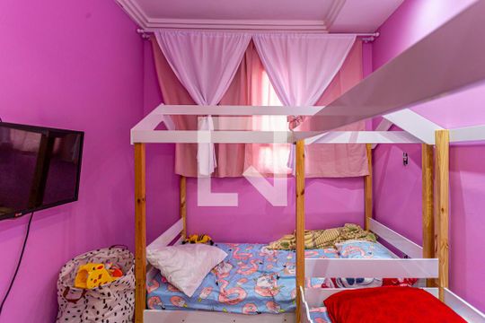 Quarto 1 de apartamento à venda com 2 quartos, 62m² em Parque São Vicente, Mauá