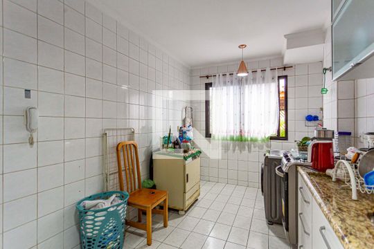 Cozinha e Área de Serviço de apartamento à venda com 2 quartos, 62m² em Parque São Vicente, Mauá