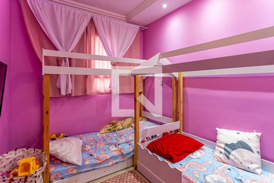 Quarto 1 de apartamento à venda com 2 quartos, 62m² em Parque São Vicente, Mauá