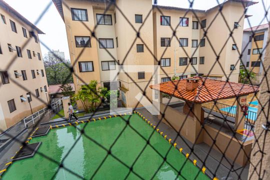 Vista do Quarto 2 de apartamento à venda com 2 quartos, 62m² em Parque São Vicente, Mauá