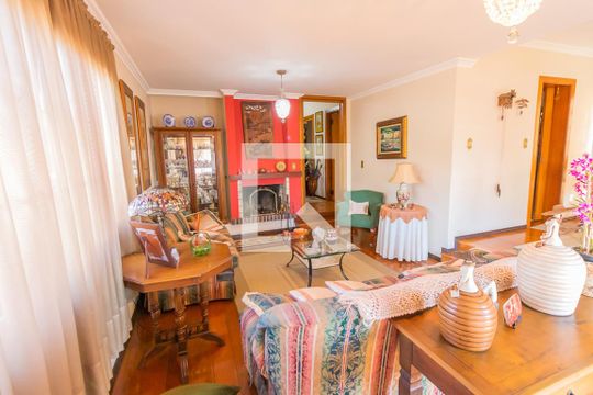 Sala de Estar de apartamento à venda com 3 quartos, 200m² em Centro, São Leopoldo