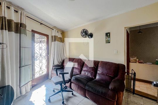 Sala de casa à venda com 4 quartos, 180m² em Vila Dom Pedro I, São Paulo