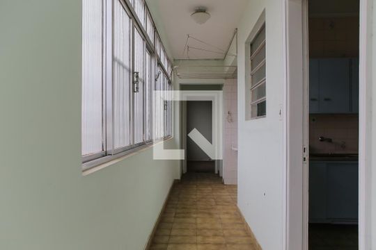 Lavanderia de apartamento para alugar com 3 quartos, 100m² em Gonzaga, Santos