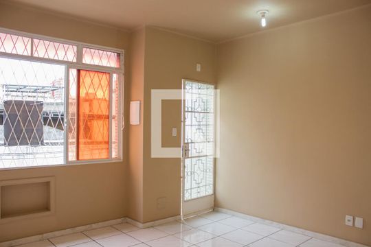 Casa de Condomínio para alugar com 3 quartos, 89m² em Méier, Rio de Janeiro