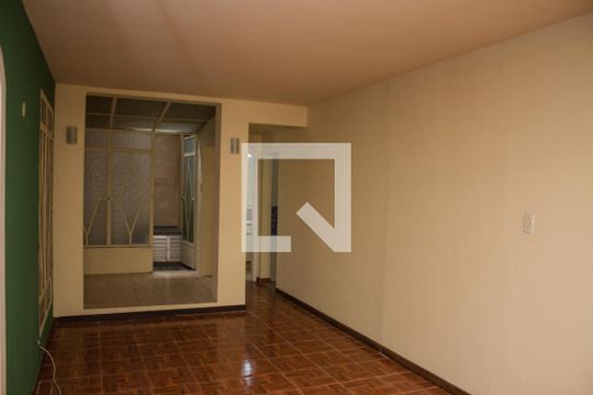Sala de casa de condomínio para alugar com 2 quartos, 83m² em Méier, Rio de Janeiro