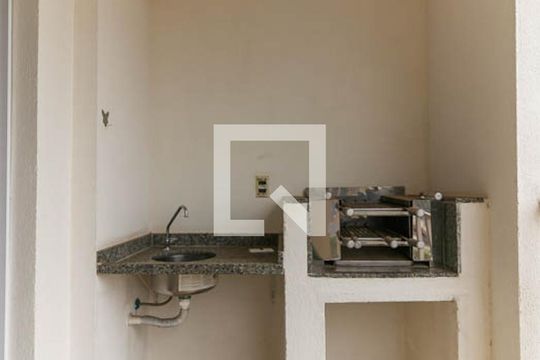 Churrasqueira de apartamento para alugar com 3 quartos, 76m² em Jardim Bom Tempo, Taboão da Serra