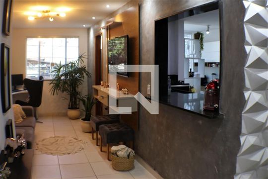 Casa à venda com 3 quartos, 216m² em Pechincha, Rio de Janeiro