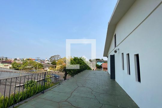 Vista de casa à venda com 4 quartos, 260m² em Scharlau, São Leopoldo