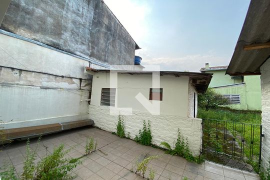 Area externa de casa à venda com 4 quartos, 260m² em Scharlau, São Leopoldo