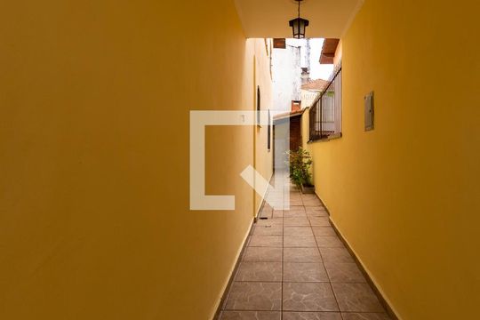 Casa à venda com 3 quartos, 200m² em Parque São Lucas, São Paulo