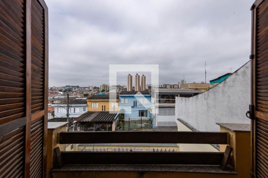 Casa à venda com 3 quartos, 200m² em Parque São Lucas, São Paulo
