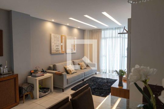 Apartamento à venda com 3 quartos, 120m² em Piratininga, Niterói