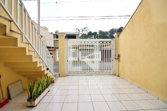 Garagem de casa à venda com 3 quartos, 212m² em Jardim Andrea Demarchi, São Bernardo do Campo