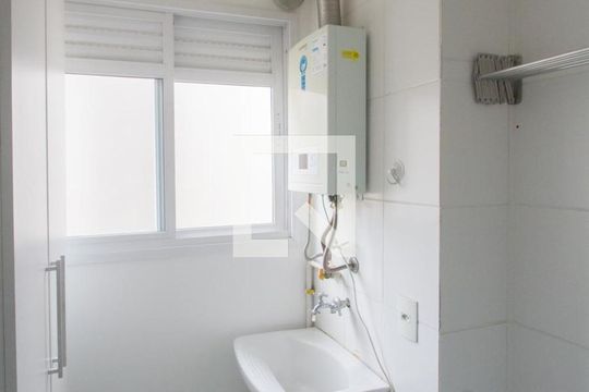 Área de Serviço de apartamento para alugar com 2 quartos, 55m² em Vila das Belezas, São Paulo