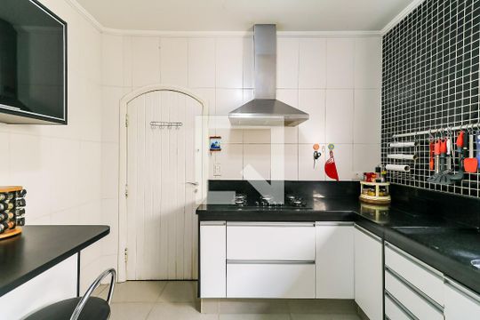 Cozinha de casa à venda com 4 quartos, 255m² em Super Quadra Morumbi, São Paulo