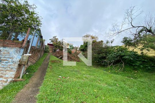 Area externa de casa à venda com 2 quartos, 80m² em Pinheiro, São Leopoldo