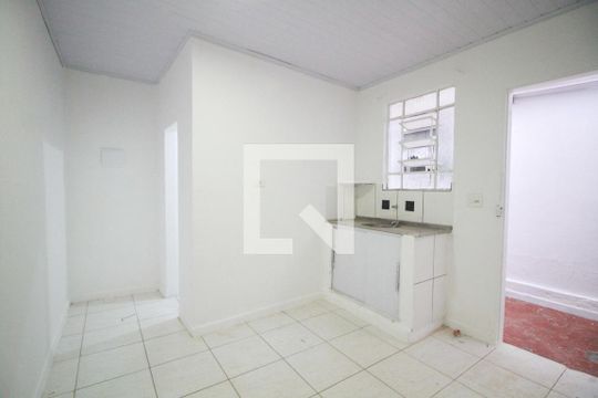 cozinha de casa para alugar com 1 quarto, 25m² em Vila Dom Pedro Ii, São Paulo