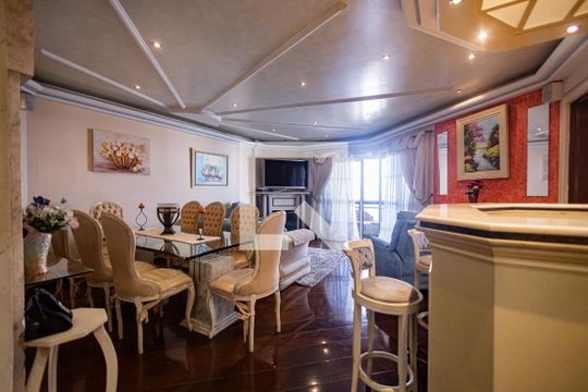 Apartamento para alugar com 4 quartos, 167m² em Vila Matilde, São Paulo