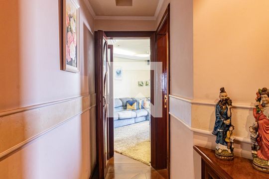 Corredor de apartamento para alugar com 4 quartos, 167m² em Vila Matilde, São Paulo