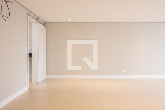 Sala de apartamento à venda com 3 quartos, 150m² em Perdizes, São Paulo