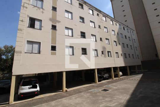 Fachada do bloco de apartamento para alugar com 2 quartos, 43m² em Vila Industrial, Campinas