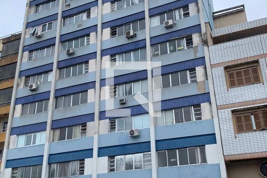 Fachada de apartamento para alugar com 1 quarto, 24m² em Centro Histórico, Porto Alegre