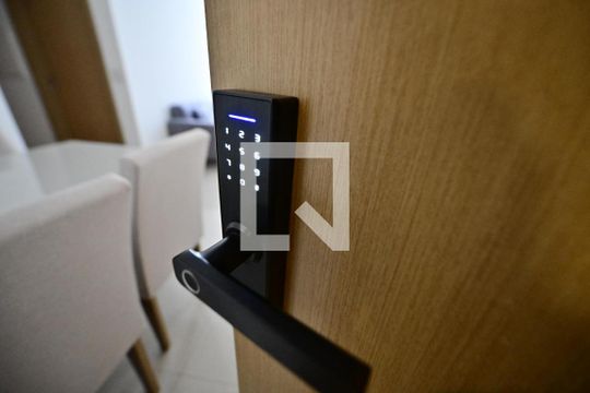 Sala de apartamento para alugar com 2 quartos, 61m² em Setor Leste Universitário, Goiânia