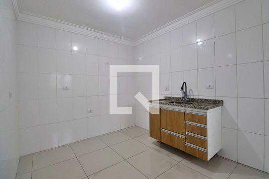 Cozinha de casa de condomínio para alugar com 2 quartos, 105m² em Vila Curuçá, Santo André