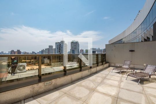 Varanda de kitnet/studio para alugar com 1 quarto, 78m² em Barro Preto, Belo Horizonte