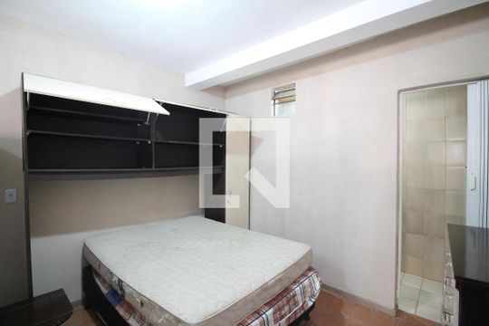 Quarto de casa para alugar com 1 quarto, 30m² em Vila Buenos Aires, São Paulo