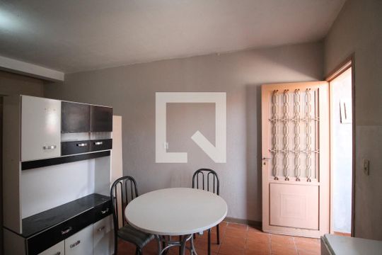 Cozinha de casa para alugar com 1 quarto, 30m² em Vila Buenos Aires, São Paulo