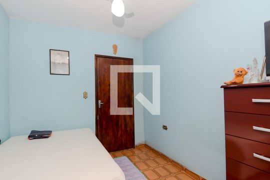 Quarto 1 de casa à venda com 3 quartos, 220m² em Vila Capitão Rabelo, Guarulhos