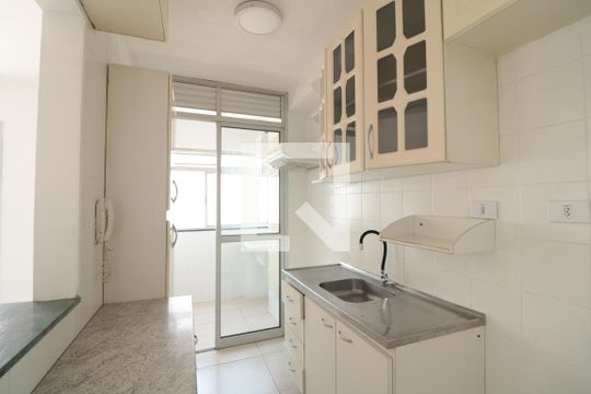 Cozinha  de apartamento para alugar com 2 quartos, 50m² em Belenzinho, São Paulo