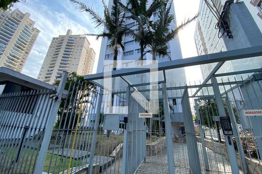 Fachada de apartamento à venda com 3 quartos, 67m² em Santana, São Paulo
