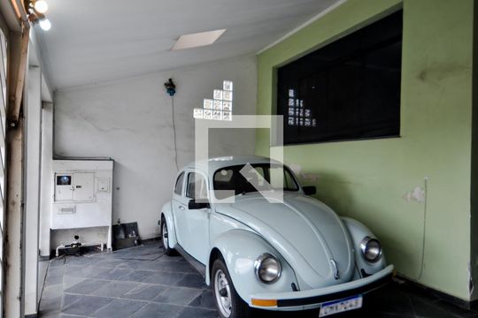 Garagem de casa à venda com 3 quartos, 209m² em Picanço, Guarulhos