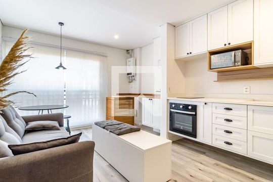 Sala de apartamento para alugar com 1 quarto, 35m² em Sumarezinho, São Paulo