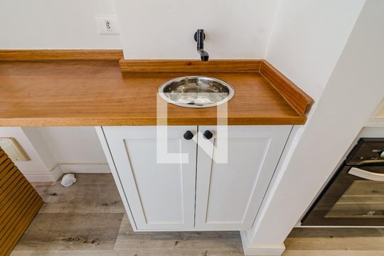 Área de serviço de apartamento para alugar com 1 quarto, 35m² em Sumarezinho, São Paulo