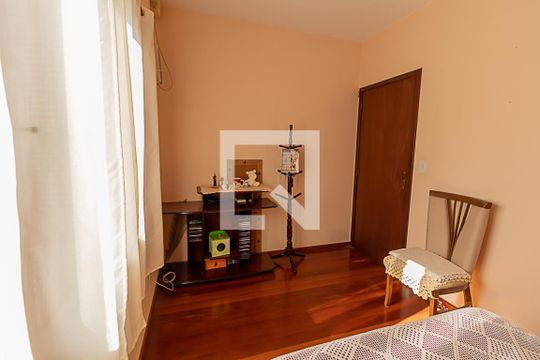 Quarto 3 de casa à venda com 3 quartos, 178m² em Cristo Rei, São Leopoldo