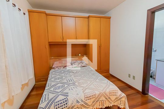 Quarto 1 de casa à venda com 3 quartos, 178m² em Cristo Rei, São Leopoldo