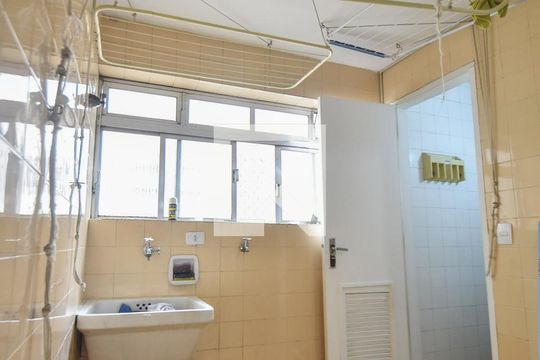 Lavanderia  de apartamento para alugar com 3 quartos, 110m² em Brooklin Paulista, São Paulo