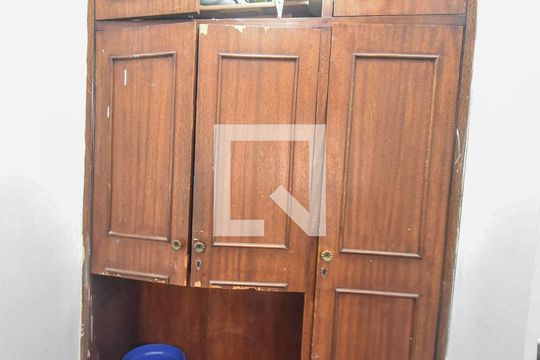 Quarto de Serviços  de apartamento para alugar com 3 quartos, 110m² em Brooklin Paulista, São Paulo