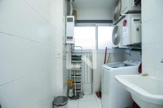 Área de Serviço de apartamento à venda com 2 quartos, 65m² em Barra Funda, São Paulo