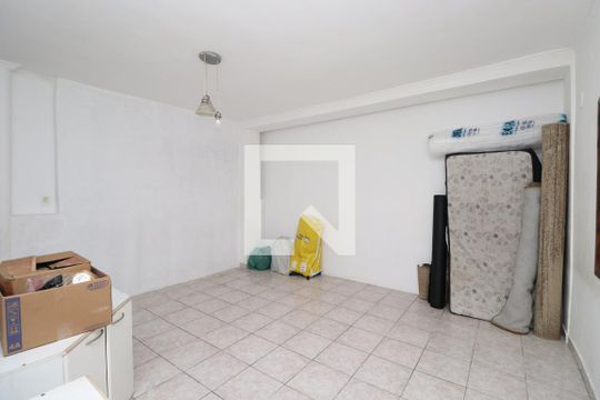 Quarto de casa para alugar com 1 quarto, 70m² em Parque Continental I, Guarulhos